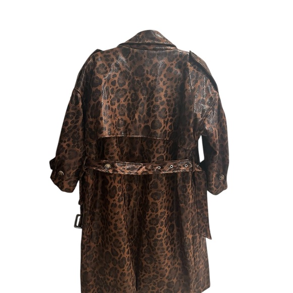Leopard Print Women's Trench Coat - Picture 3 of 11